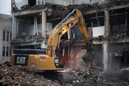 Демонтаж заводу м. Київ